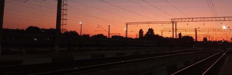 Вночі потяг «Київ-Чернівці» на смерть збив чоловіка