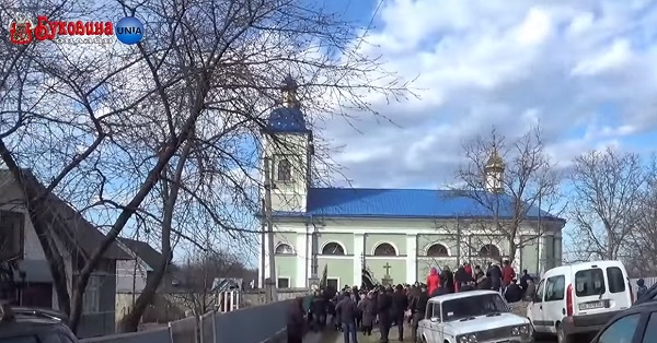 Громада Добринівців запевняє, що за жодних обставин не допустить повернення московського патріархату в своє село 