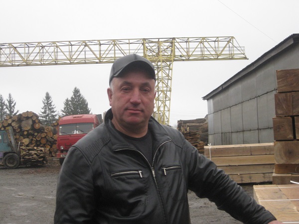 Віктор Яковець став директором, але все одно вчиться