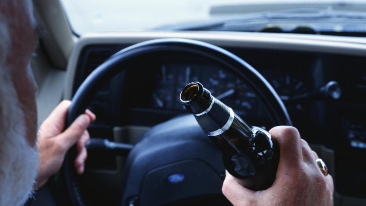 Кримінальну відповідальність за нетверезе водіння відтермінували: пів сотні буковинців напідпитку сіли за кермо лише за перший тиждень 2020 року 