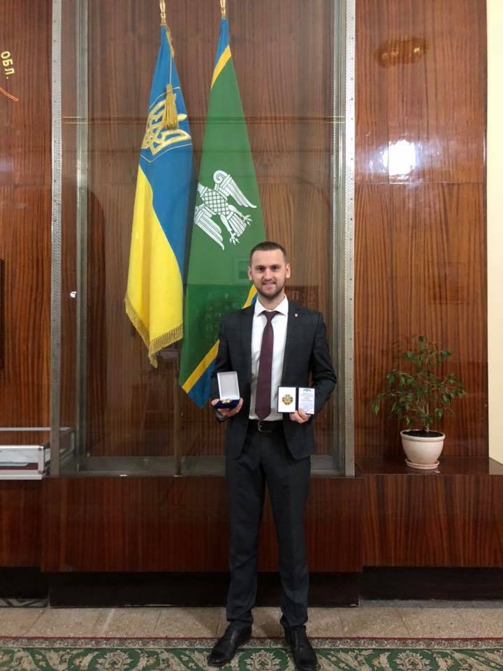 Олександр Шкурідін з однодумцями створили  «Інститут громад», щоб сприяти їхньому розвитку 