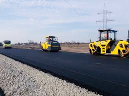 Буковинців, які втратили роботу через карантин, можуть залучити до будівництва доріг 