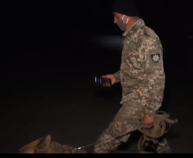 Двох безвісти зниклих малолітніх буковинців шукали більше трьох сотень правоохоронців з службовими собаками