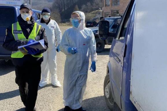 Чернівці 'вдарять' мобільними групами з чиновників і силовиків по порушниках карантину