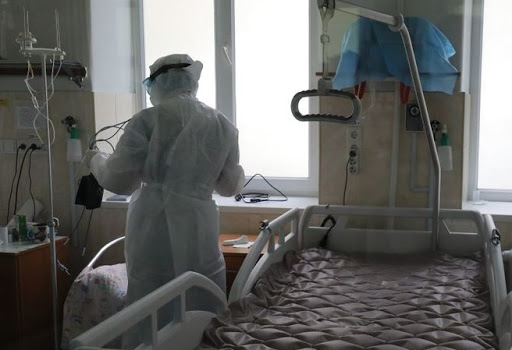 Центр реабілітації у Банченах придбав дорогі ізоляційні халати – по 108 грн за штуку