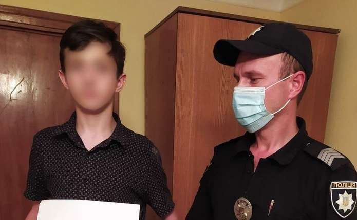 Поліція знайшла 15-річного чернівчанина, який вийшов з дому і не повернувся 