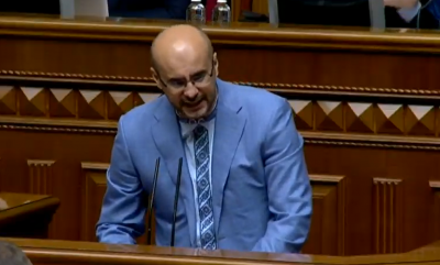 «Хотин має неймовірну громадянську позицію»: нардеп з групи 'За майбутнє' закликав ВР не робити центр Дністровського району в Кельменцях