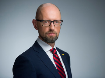 Арсеній Яценюк заступився за українську мову 