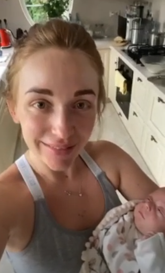 З Днем незалежності України - з власної кухні! Очільниця жіночого об’єднання «За майбутнє» в Чернівецькій області привітала буковинців зі святом 