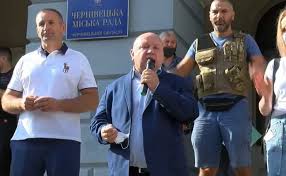 'Вже живуть виборами': міністр охорони здоров'я України пояснив, чому влада у Чернівцях боїться посилювати карантин  