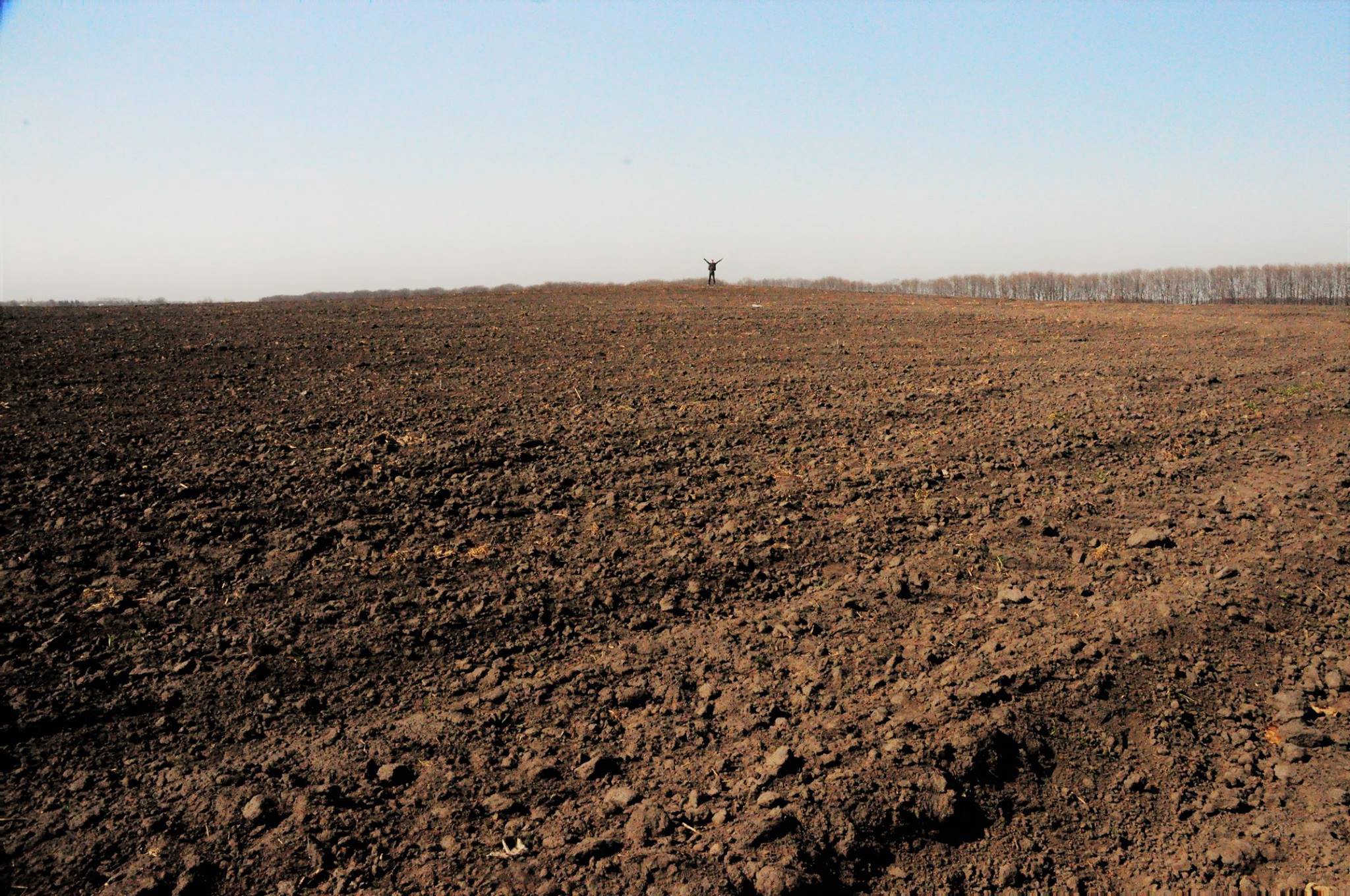 Студений килим тче Покрова