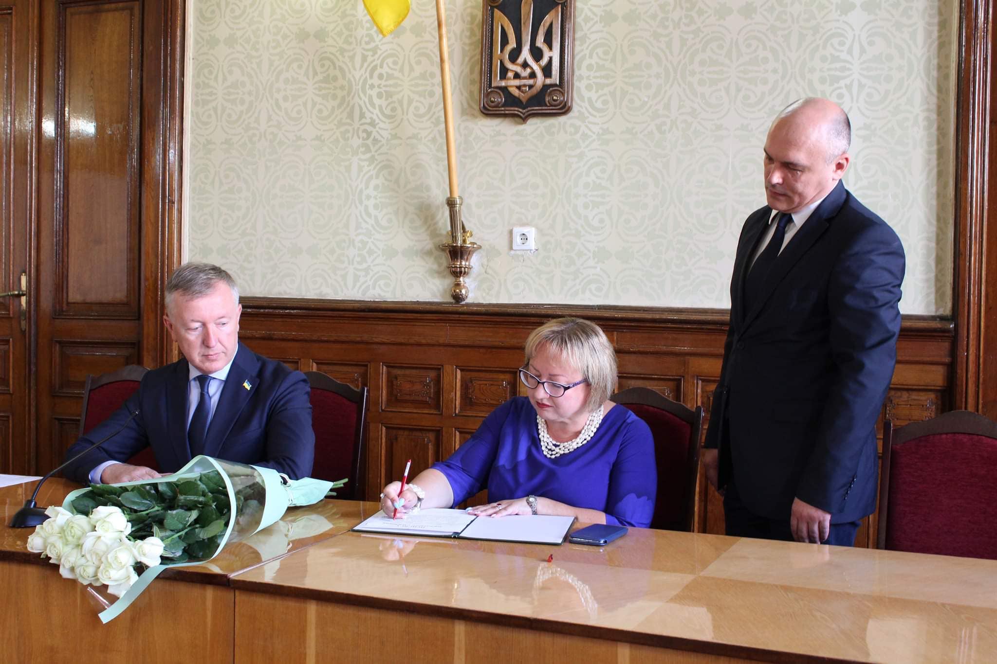 Нова очільниця Департаменту освіти і науки Чернівецької ОДА Людвига Цуркан щойно склала присягу державного службовця