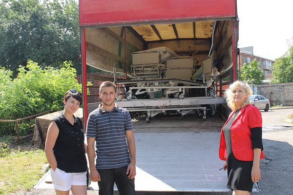 У Чернівецькій області громадська організація 'Гільфе' допомагає лікувальним закладам боротись з короновірусом