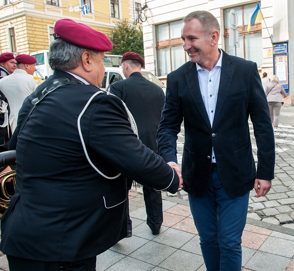 Чернівцям побажали повернути колишню славу найкомфортнішого міста в Україні