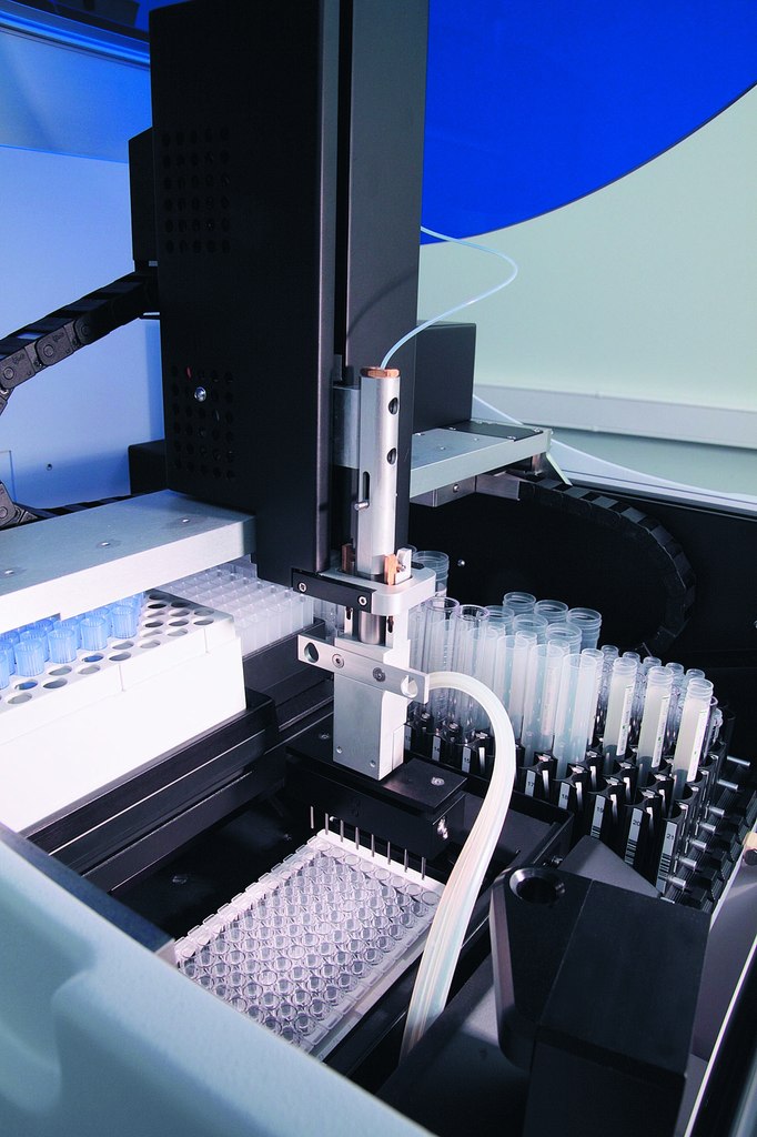 Лікарня в Заставні отримає додаткове обладнання на мільйон гривень для лікування хворих на COVID-19