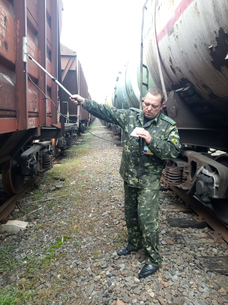 Екологічні інспектори затримали на кордоні у Порубному радіоактивний вантаж 