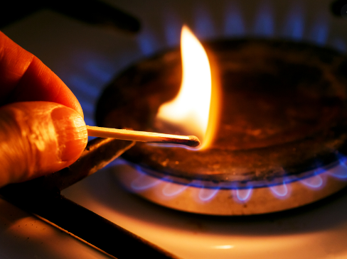 Дешевий газ є, та українцям його продають втридорога, або Про підняття ціни на газ як складову газової афери