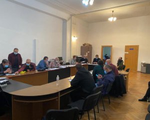 Віталій Ткачук із партії 'За майбутнє!' сподівається, що представники ЦВК зупинять свавілля, яке відбувалося в міській ТВК під час підрахунку голосів