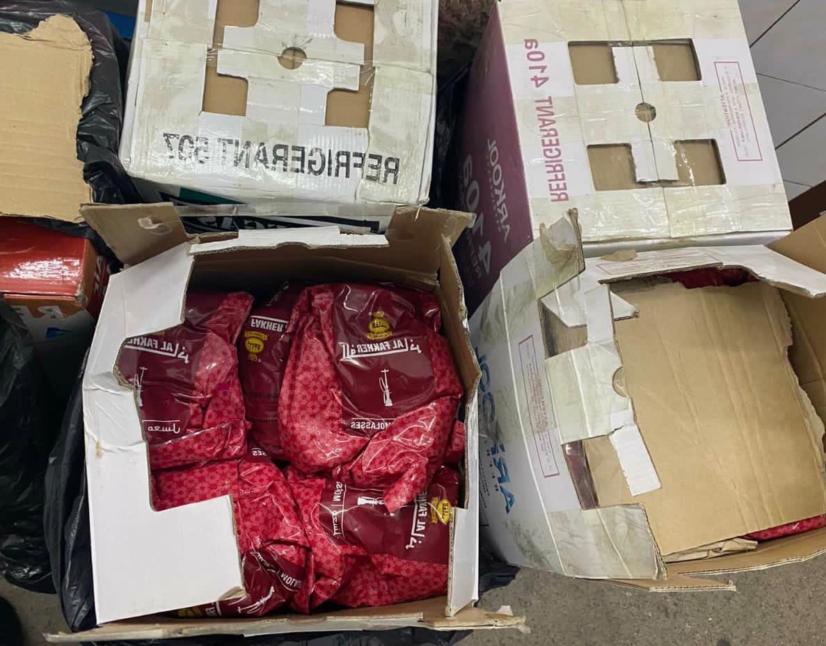 Майже пів тонни тютюну для кальяну на 400 тисяч гривень незаконно везли з України до Румунії