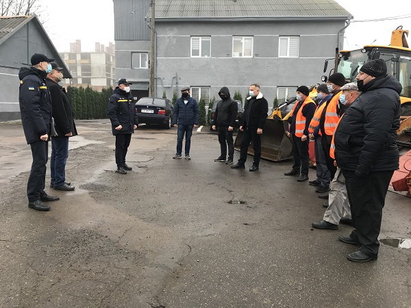 Чернівецький «Міськ ШЕП» перевірили на готовність до роботи в зимових умовах 