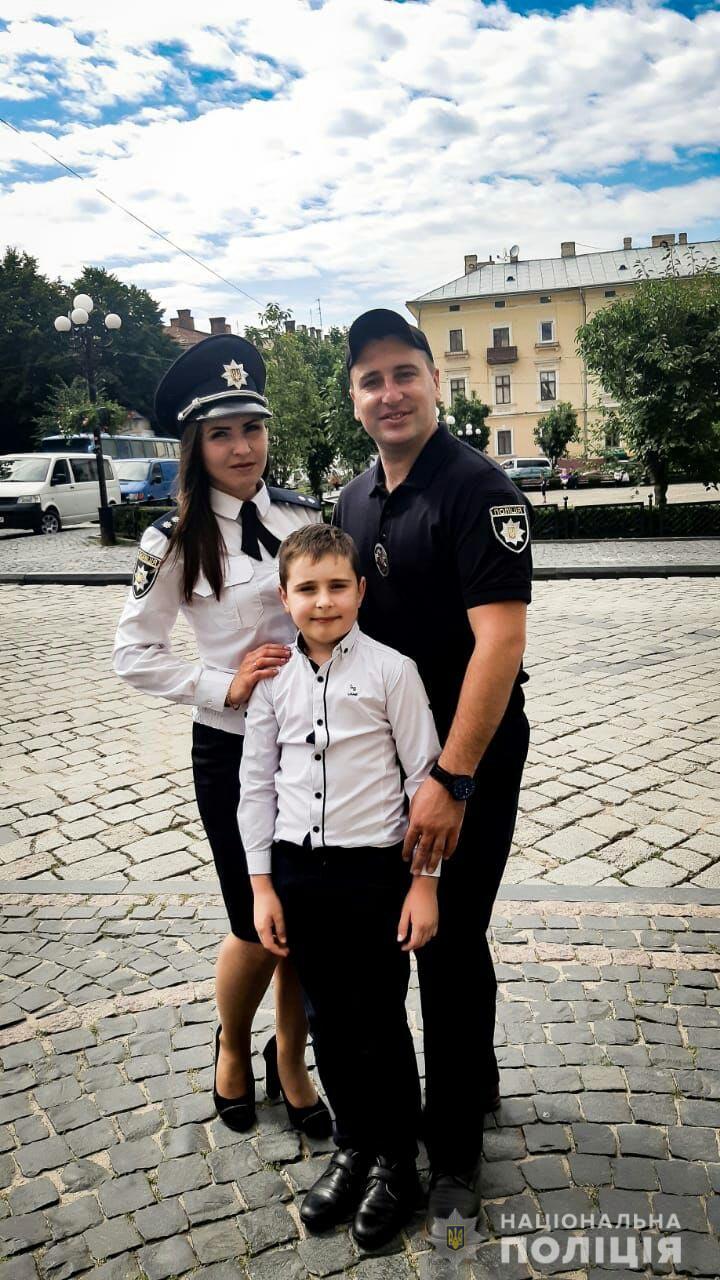 «Найкращий показник нашої роботи це зростання рівня довіри до поліцейського», – подружжя поліцейських Ігор та Анна Пастухи