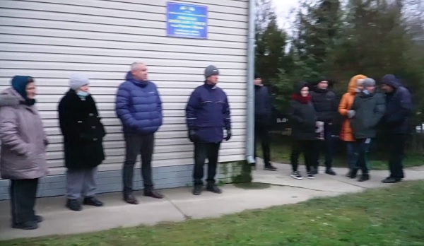 У Червоній Діброві обурені рішенням ліквідувати посаду старости в селі