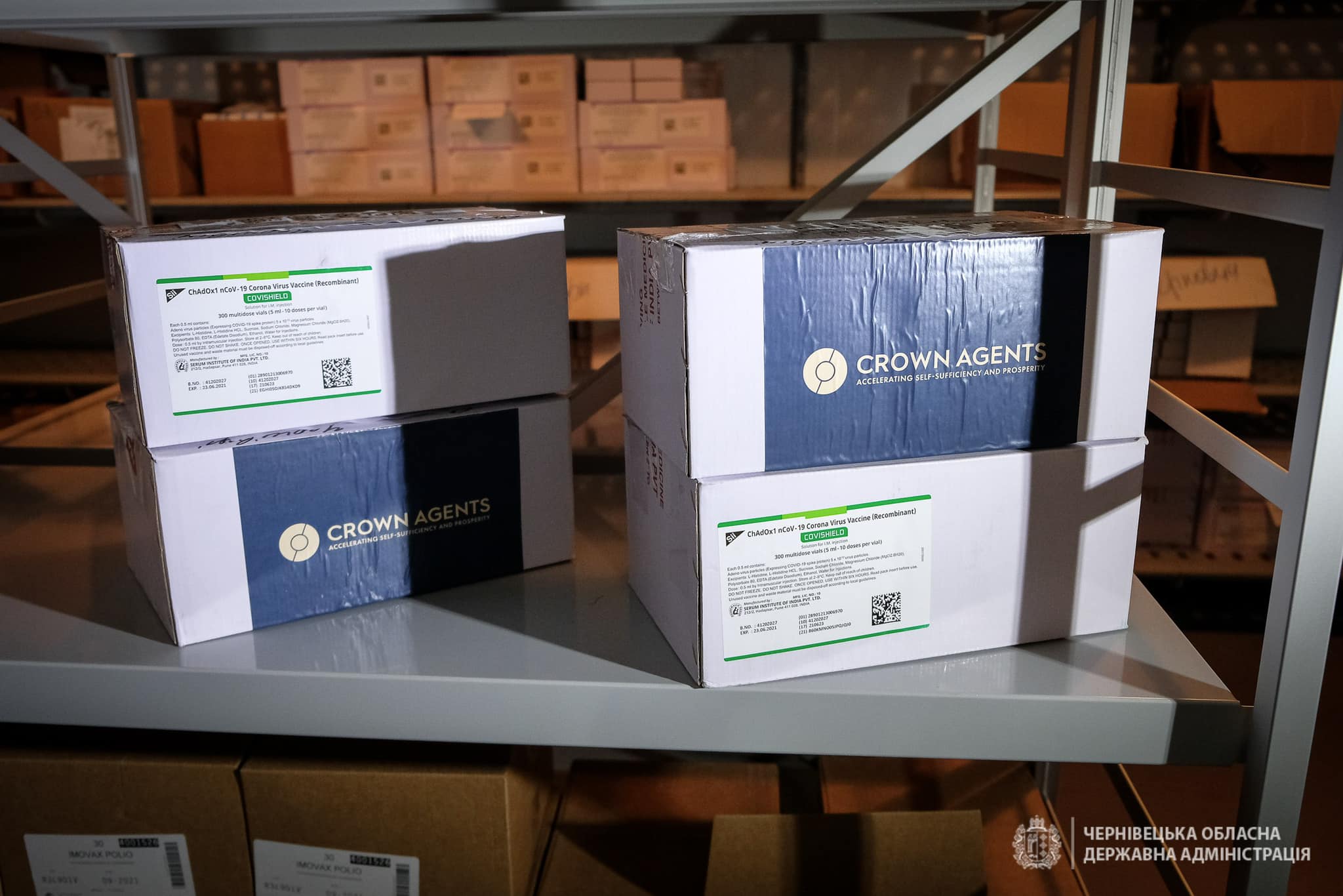 Рятівна вакцина від COVID-19 – уже на Буковині: першим вакцинованим буковинцем став дитячий лікар-анестезіолог Олександр Тесліцький 