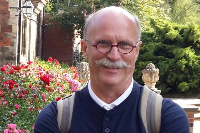 Помер американець, який відкрив у Чернівцях школу англійської мови