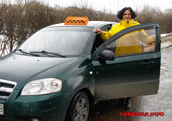 Глибочанка Валентина Коржакова – професійна таксистка із 15 річним стажем роботи 