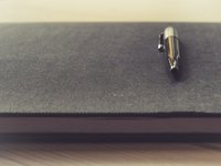 'Нафтогазову компанію 'Буковина' Зеленський позбавив спецдозволів на роботу з надрами Чернівецької області 