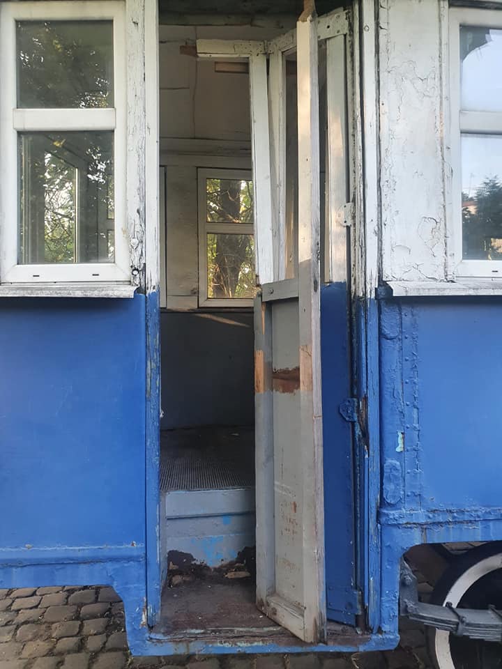 Пам'ятник трамваю у Чернівцях відреставрують 