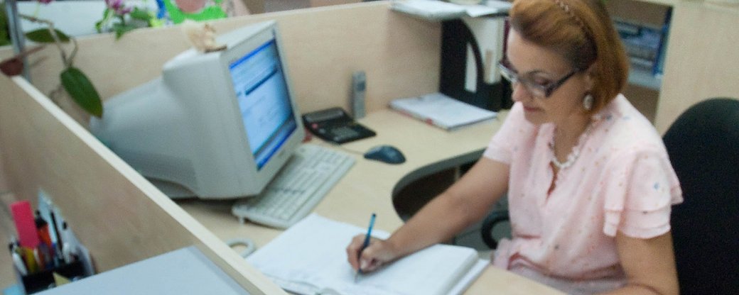 Звільнили 42 людини. Міськрада Чернівців виплатила майже мільйон гривень компенсацій експрацівникам