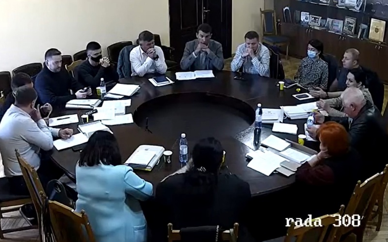 Підлеглий Клічука нагадав Максимюку з 'Європейської солідарності'  донос на студентів до прокуратури і вказав на особисту відповідальність за руїну Чернівців 