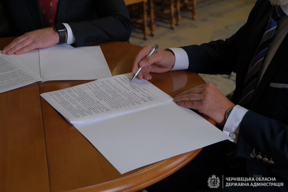 Розвиток мікропідприємництва, туризму, формування привабливого інвестиційного іміджу Буковини та притік інвестицій: міжнародне партнерство Осачука для крайової економіки  