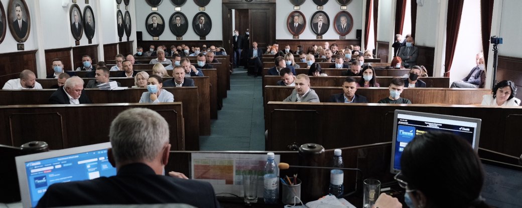 Максимюк з 'Європейської солідарності' пролобіював виділення Чинушу з 'Рідного міста' земельної ділянки, яку включено до переліку скверів 