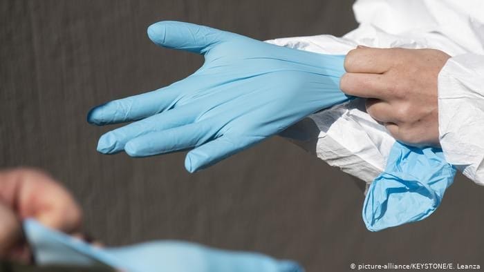 У Чернівцях традиційно проігнорували рішення обласного штабу посилити карантинні обмеження у зв'язку зі значним ростом захворюваності на COVID-19