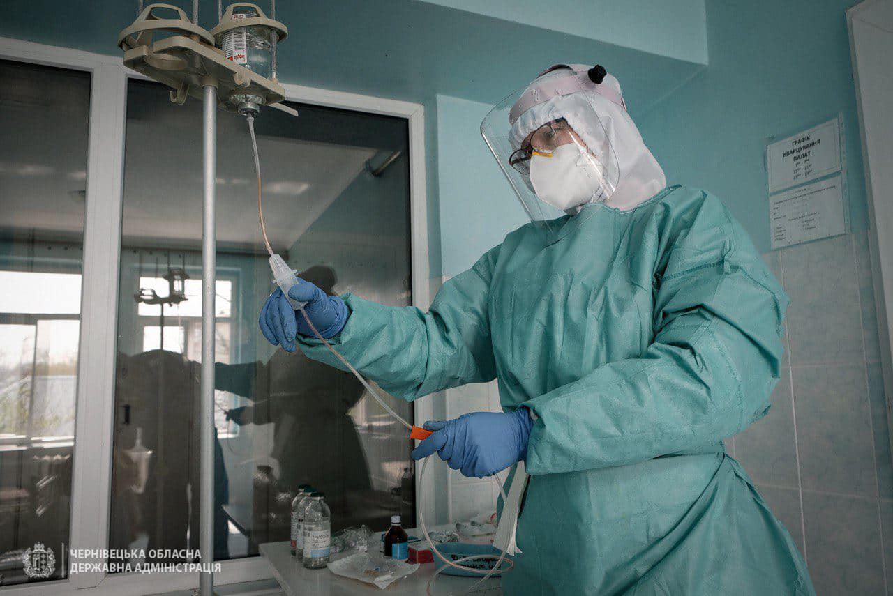 Інноваційні американські ліки проти COVID-19  призначатимуть буковинцям з ризиком важкого перебігу COVID-19 