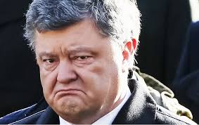 Порошенко, який очолює антирейтинг, другий у президентському рейтингу, але поки програє Зеленському у другому турі 