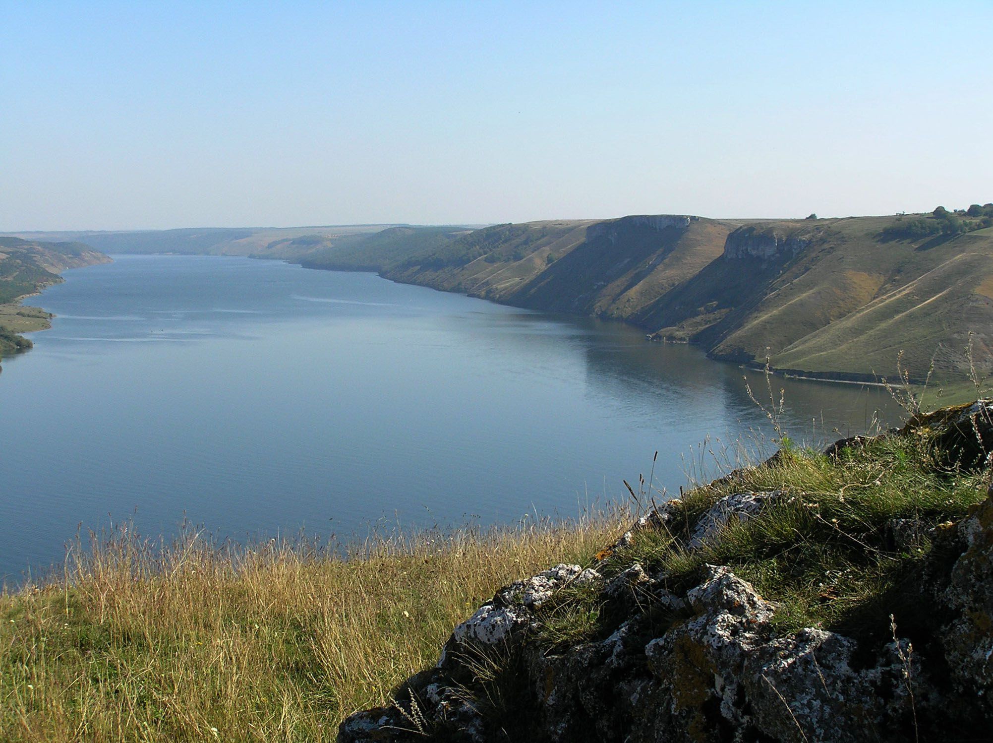 Ландшафт Товтрового кряжу, який через Чернівецьку область доходить, перетинаючи Молдову, аж до Румунії має бути збережений 