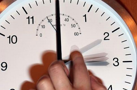 В Україні знову хочуть скасувати «літній» час