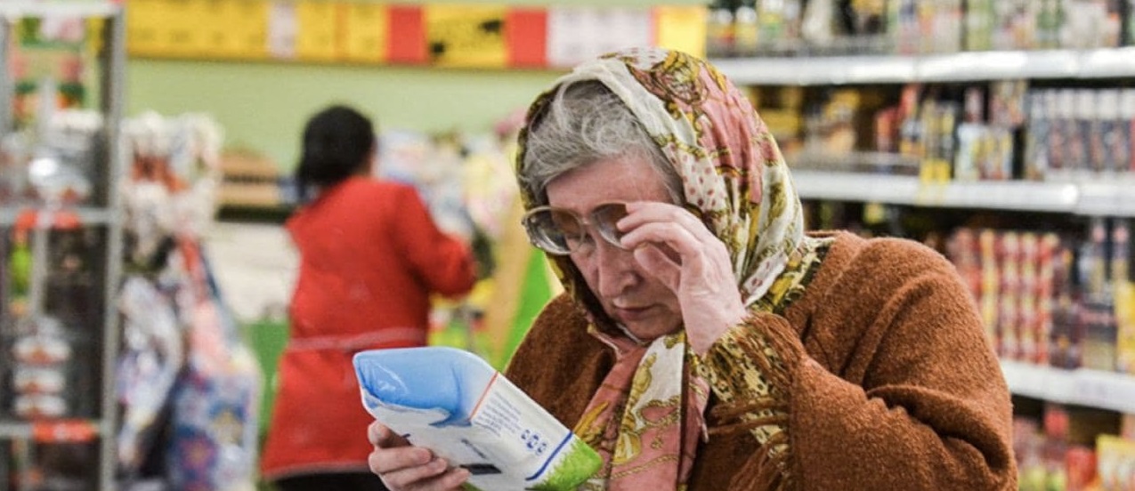 В країні існує не дефіцит харчів, а дефіцит грошей у людей: попри стрімке подорожчання продуктів, влада продовжує антипродовольчу політику