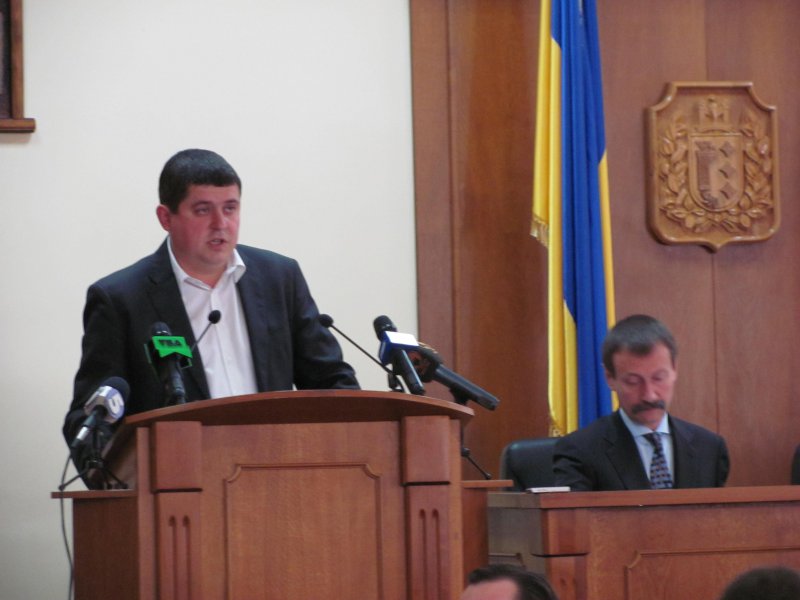 Народний депутат Бурбак в будівлі  ОДА прийматиме виборців