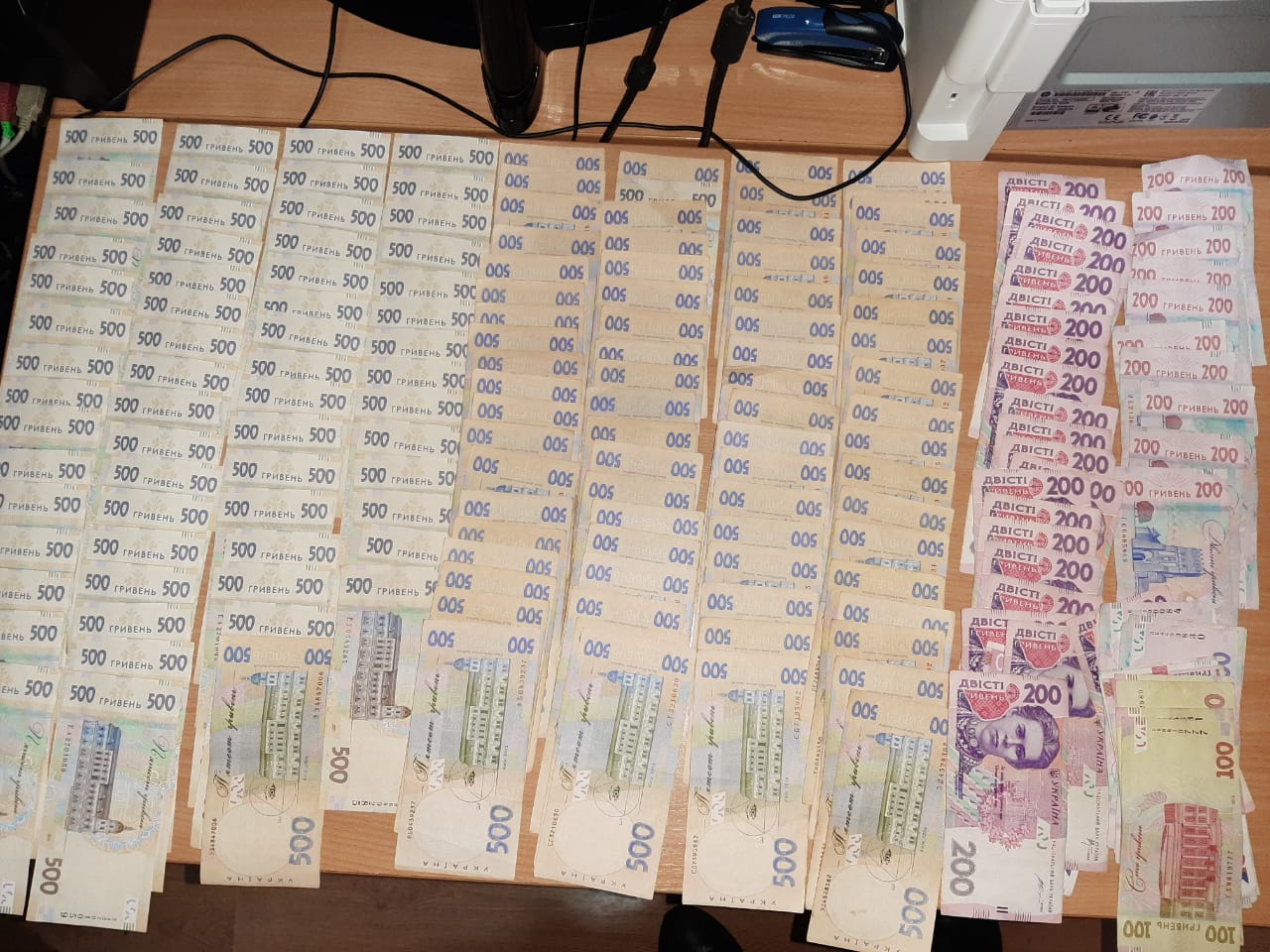 На Буковині викрито жителя Київщини, який хотів підкупити прикордонників