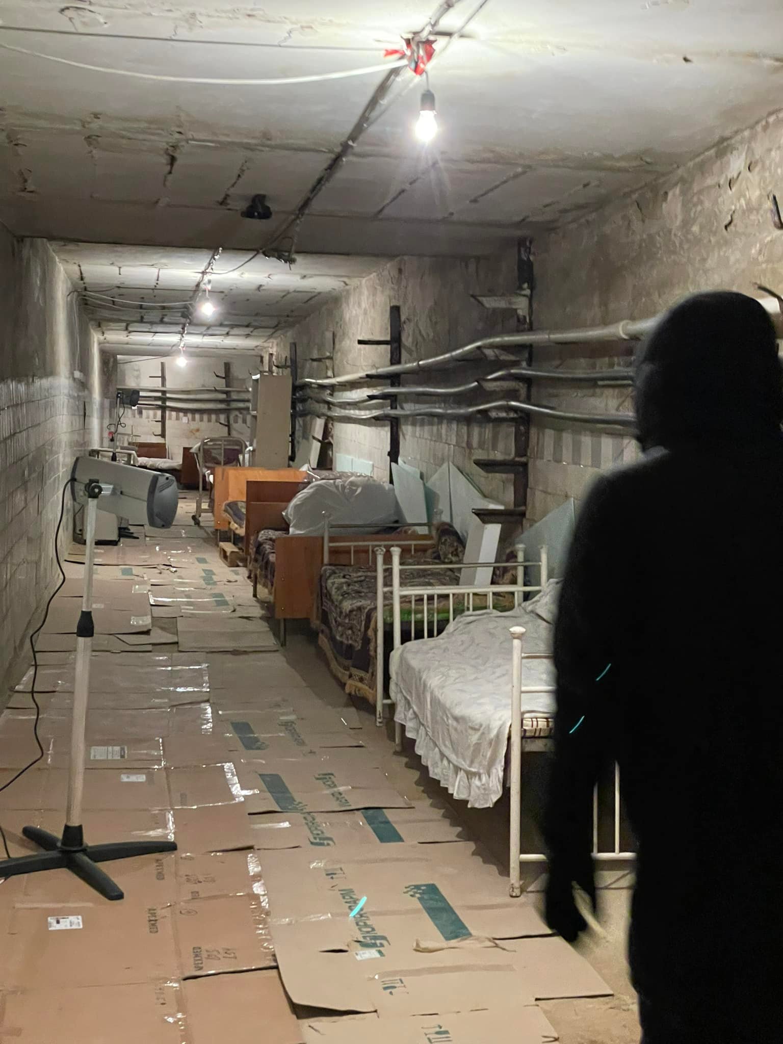 У Чернівецькій обласній дитячій клінічній лікарні облаштували бомбосховище для малих пацієнтів на випадок повітряної тривоги