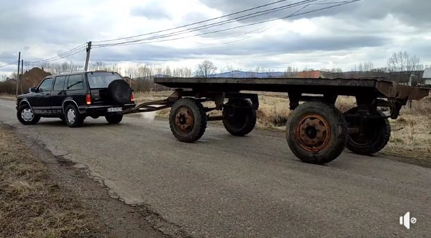Бійці чернівецької тероборони облаштовують собі польову лазню 
