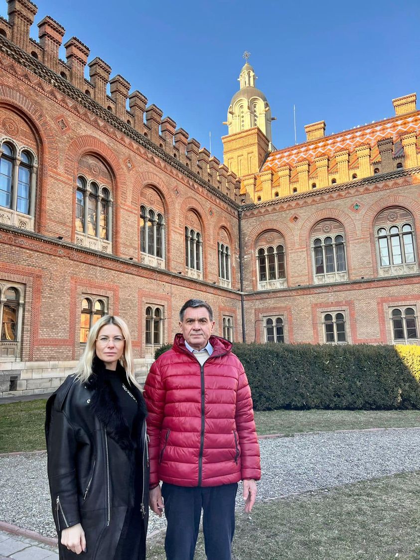 До дистанційного навчання в ЧНУ долучилися понад 150 студентів із університетів з інших регіонів України