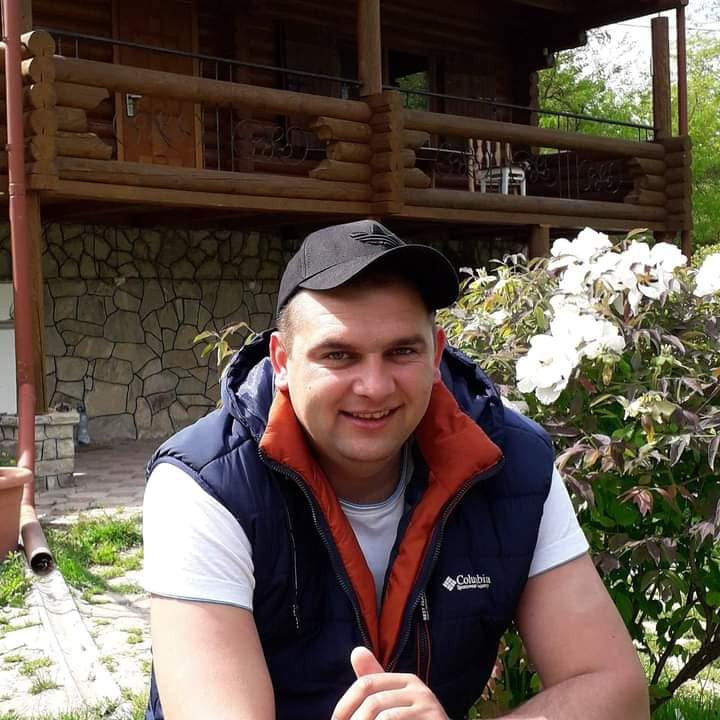 Віддав життя за Україну Герой з Кельменеччини Петро Івлєв