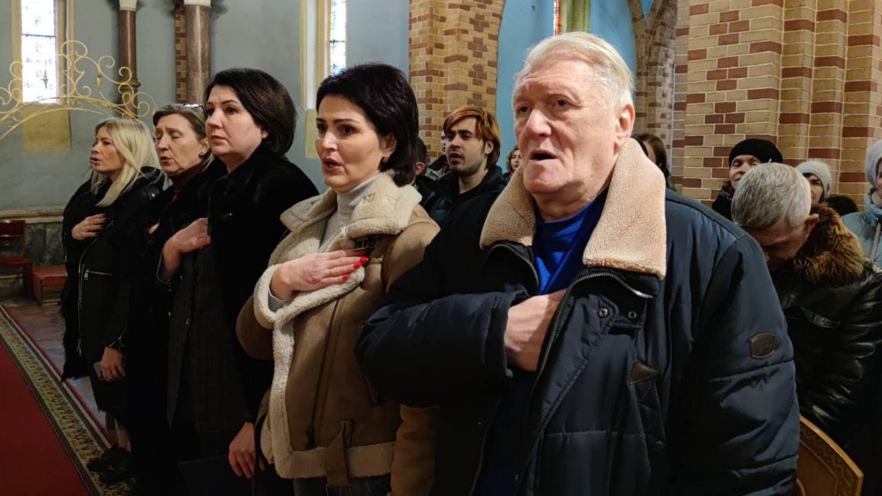 Поет-пісняр Юрій Рибчинський, який вимушено переселився з Києва до Чернівців, написав вірш про війну 