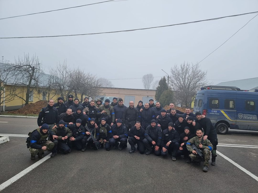 Патрульні-добровольці з Буковини вирушили до Києва для допомоги ЗСУ у відбитті наступу на столицю