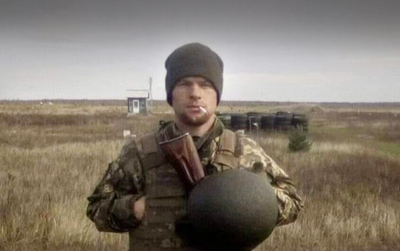 У запеклих боях за українську землю загинув командир бойової машини Микола Гиренко з Сокирянщини  